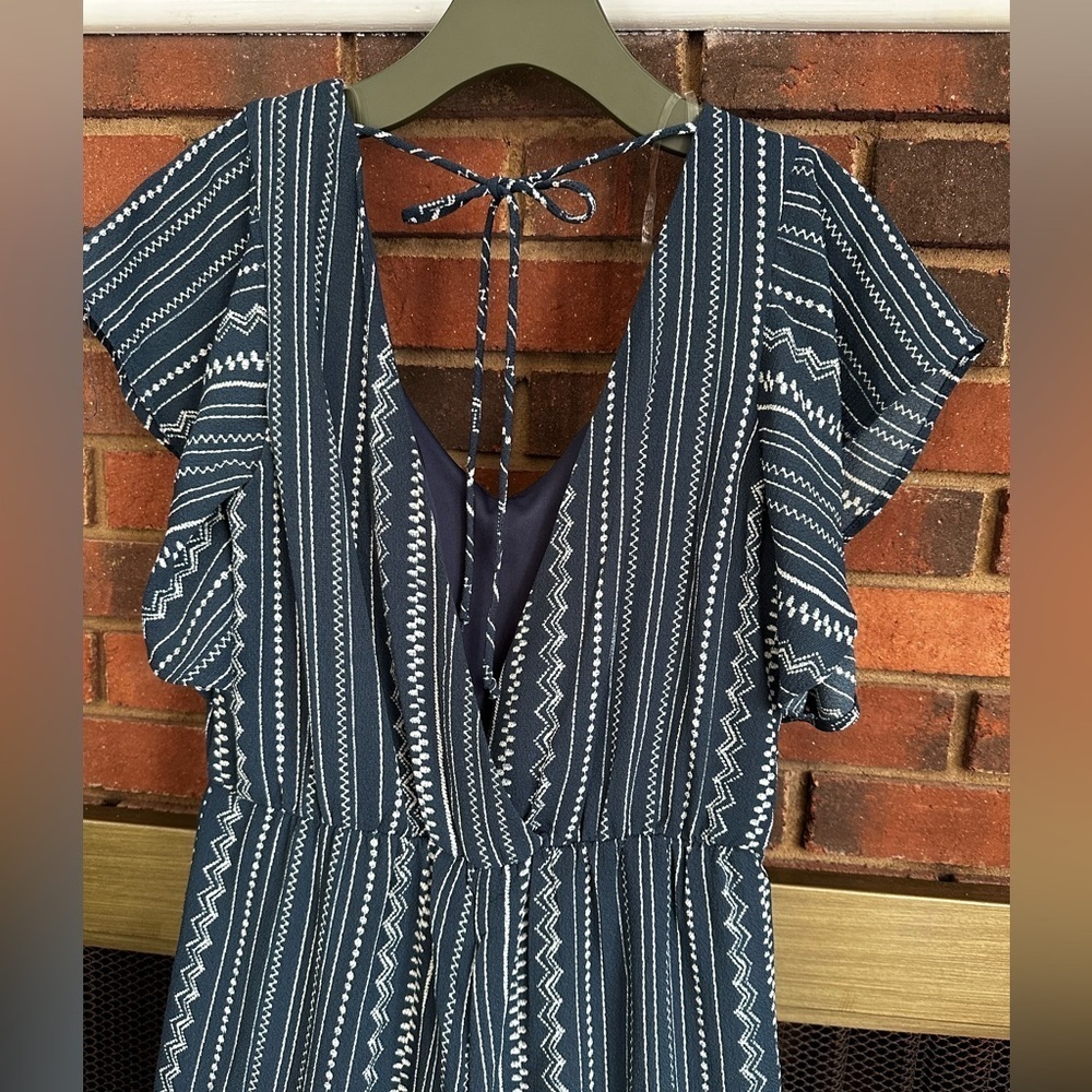 🛍️ Crystal Sky blue with white wide leg jumpsuit. New never worn. - Picture 3 of 11